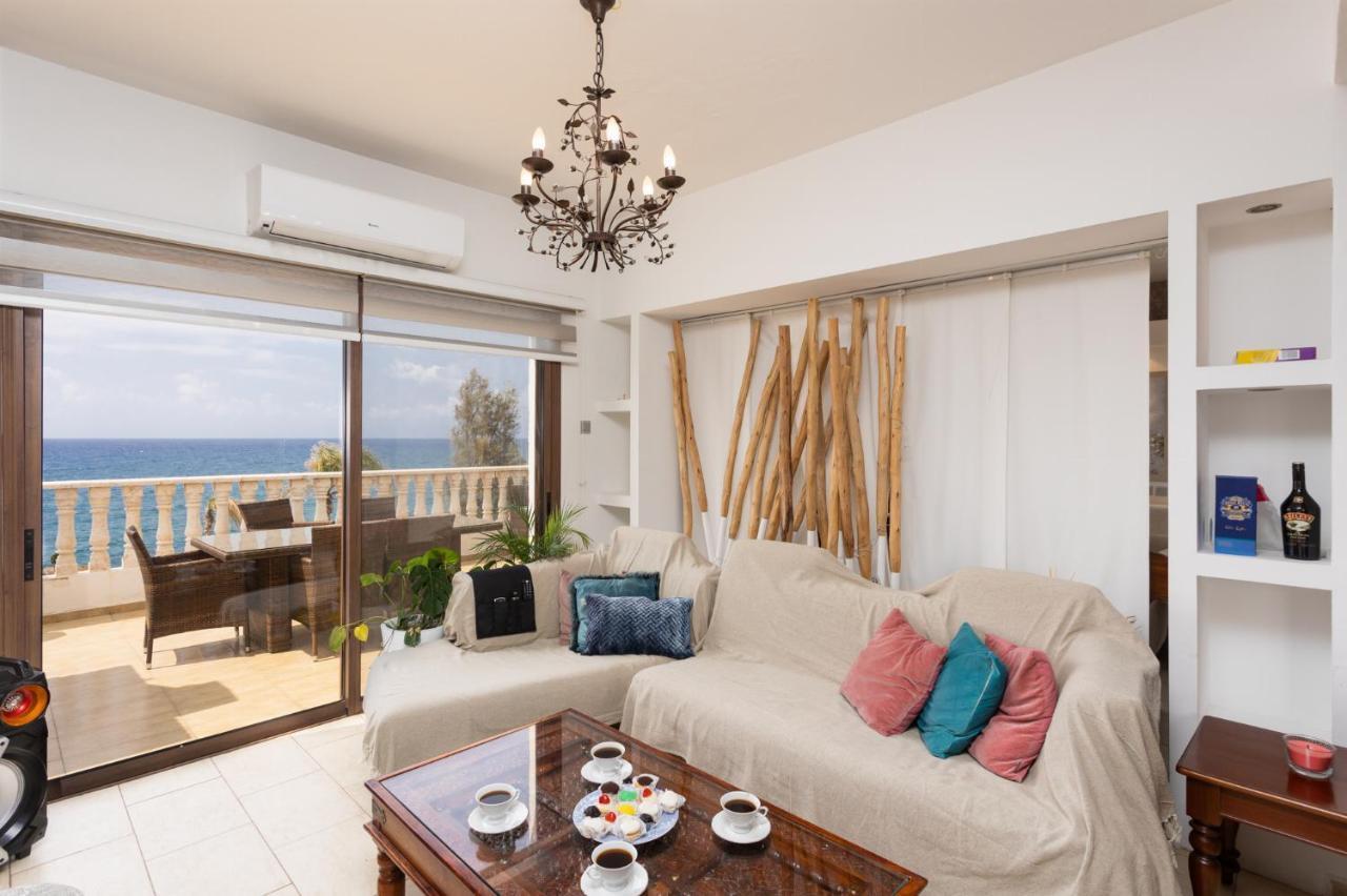 Villa Beach Heaven Pomos Eksteriør billede