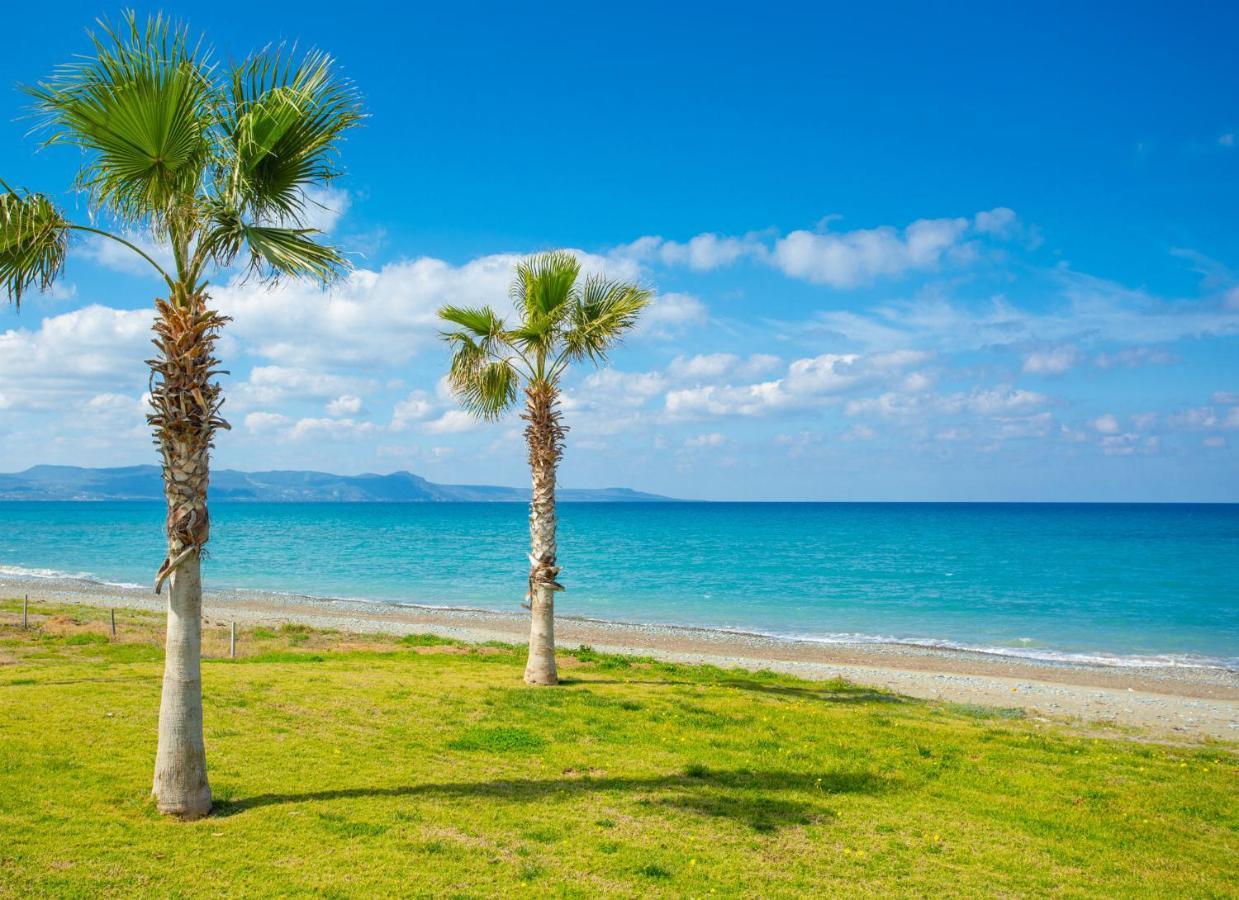 Villa Beach Heaven Pomos Eksteriør billede