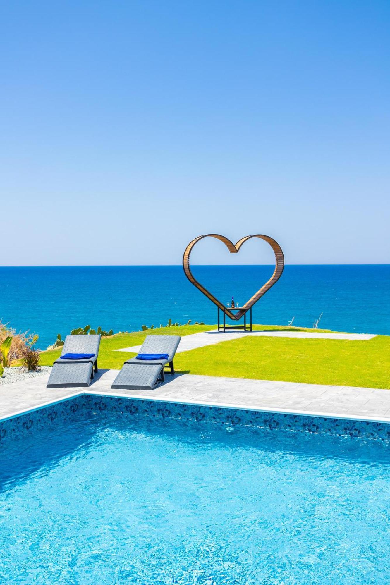 Villa Beach Heaven Pomos Eksteriør billede